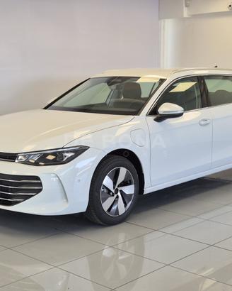 Volkswagen Passat 1.5 tsi ehybrid business 204cv d