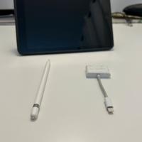 iPad 128 GB 6th Gen + accessori