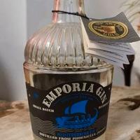 bottiglia vuota Emporia gin