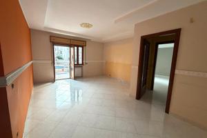 VIA SAN VITO; 3Vani+GIARDINO+Box+Posto Auto MAV424