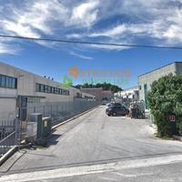 Locale commerciale, Zona industriale di Campoba...
