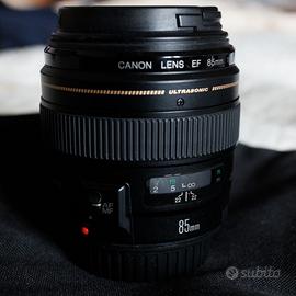 Canon EF 85mm f/1.8 USM
