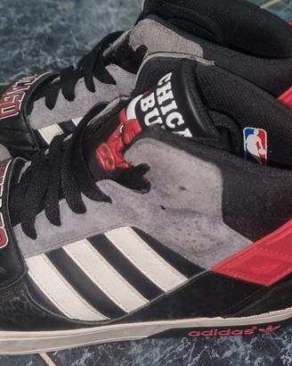 scarpe Adidas edizione Chicago bulls NBA