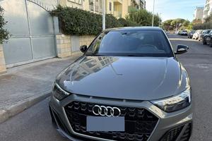 AUDI A1 40 2.0 TFSI Benzina