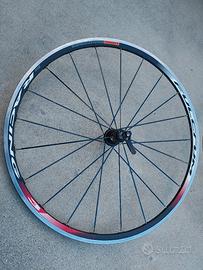 Ruota posteriore  bici da corsa 