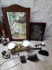 Set di oggetti antichi