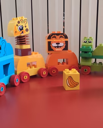 Set Lego Duplo 10863 - Il treno degli animali