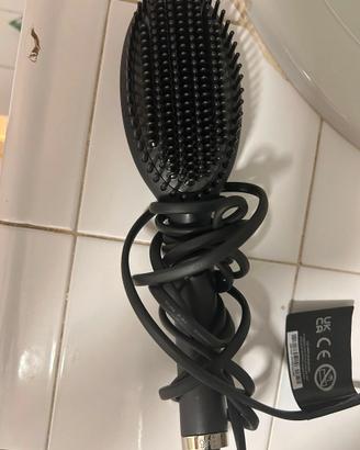SPAZZOLA LISCIANTE PER CAPELLI
