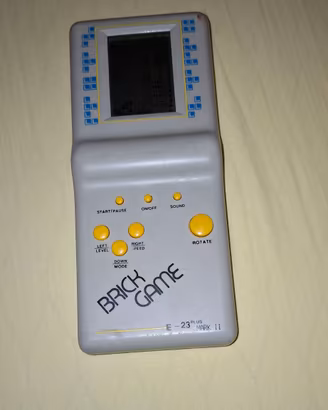 BRICK GAME