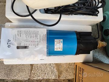 Pompa ad immersione con vaso espansione +serbatoio