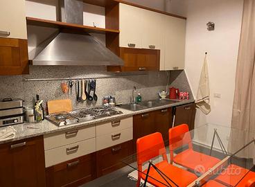 Cucina completa molto versatile