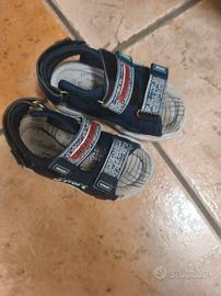 scarpe bambino aperte