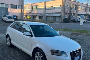 AUDI A3 SPORTBACK ATTRACTION