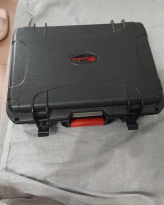 valigia rigida drone o fotocamera