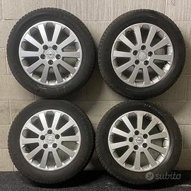 4 Cerchi in lega da 16 originali GM Opel con gomme