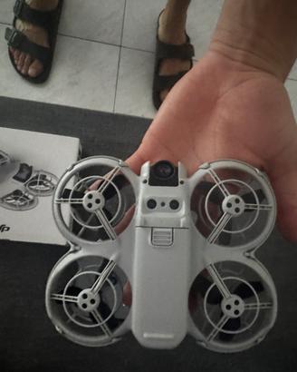 DRONE DJI NEO