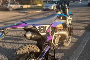 HUSQVARNA TE 300i 2021 Rockstar Edition Enduro