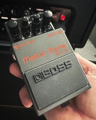 Boss Metal Zone MT-2