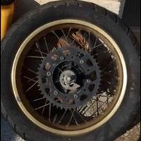 Cerchio posteriore Suzuki dr