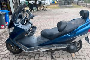 Suzuky Burgman 400. Eccellenti condizioni 