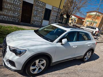 Audi Q3 s-tronic tdi 35