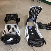 Attacchi Burton Genesis est