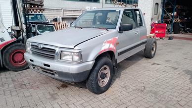 Mazda b2500 RICAMBI