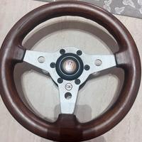 Volante Fiat d’epoca in legno