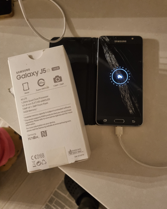 Samsung Galaxy J5 vers.6