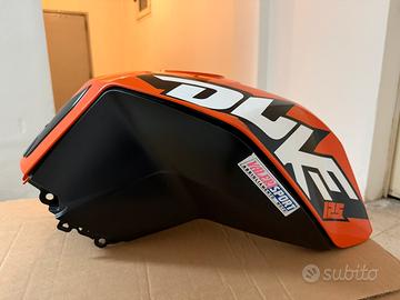 Plastiche serbatoio ktm duke 125 2016