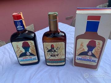 Bottiglie Amaro e grappa dei Carabinieri