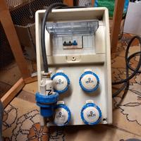 quadri e componenti elettrici