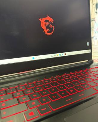 Computer Msi con custodia