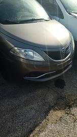 Lancia Ypsilon musata completa
