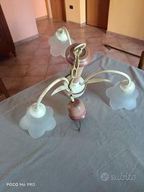 Lampadario, applique da muro e lampada da soffitto