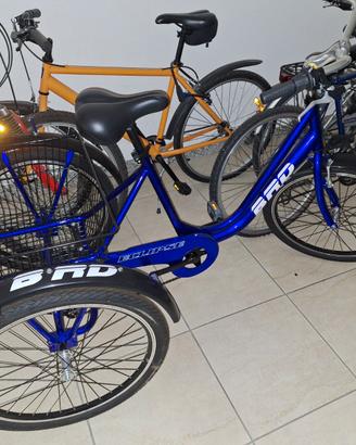 bici come nuova a tre ruote
