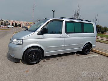 VW T5 Multivan 2.5TDI 130cv del 2005