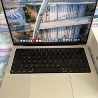 MacBook Pro 14" (2023) - M2 Pro / 16 GB / 512 GB