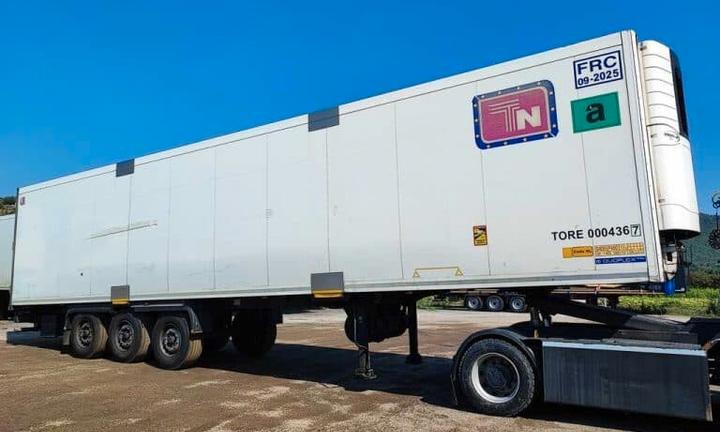 Semirimorchio frigo Krone intermodale