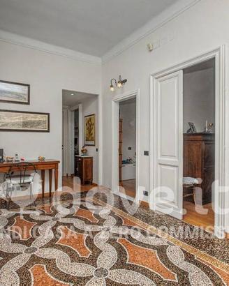Appartamento di 135 m² con 4 locali a Genova