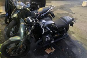 Moto Guzzi V7 V - 2024