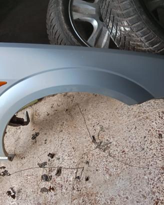 Parafango Ford Mondeo Mk3 (2000–2007)