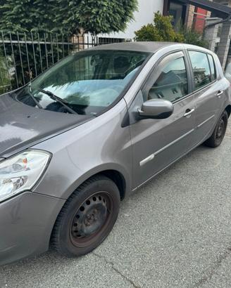 Renault Clio 1.5 dCi 75 CV – 2012