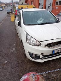 Mitsubishi space star 