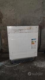 Lavastoviglie De Longhi