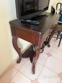Tavolo antico