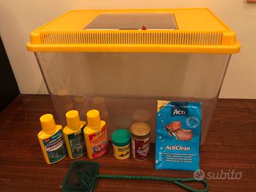 Acquario in plastica + Accessori