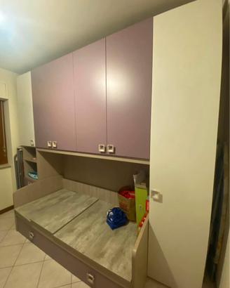 cameretta bimbo/a