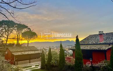 Villa da sogno con 5 unità autonome