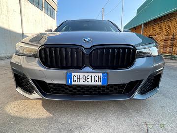 SOLO DA QUALITYCARS PESCARA : Bmw 520 520d 48V xDr